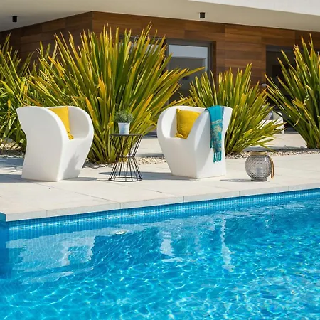 Old Olive Vii -heated Pool - By Vivi Rent Villa Vodnjan