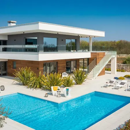 Villa Old Olive Vii -heated Pool - By Vivi Rent Vodnjan
