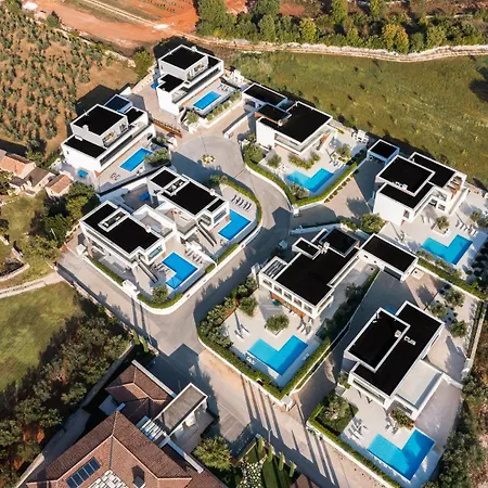 Old Olive Vii -heated Pool - By Vivi Rent Villa